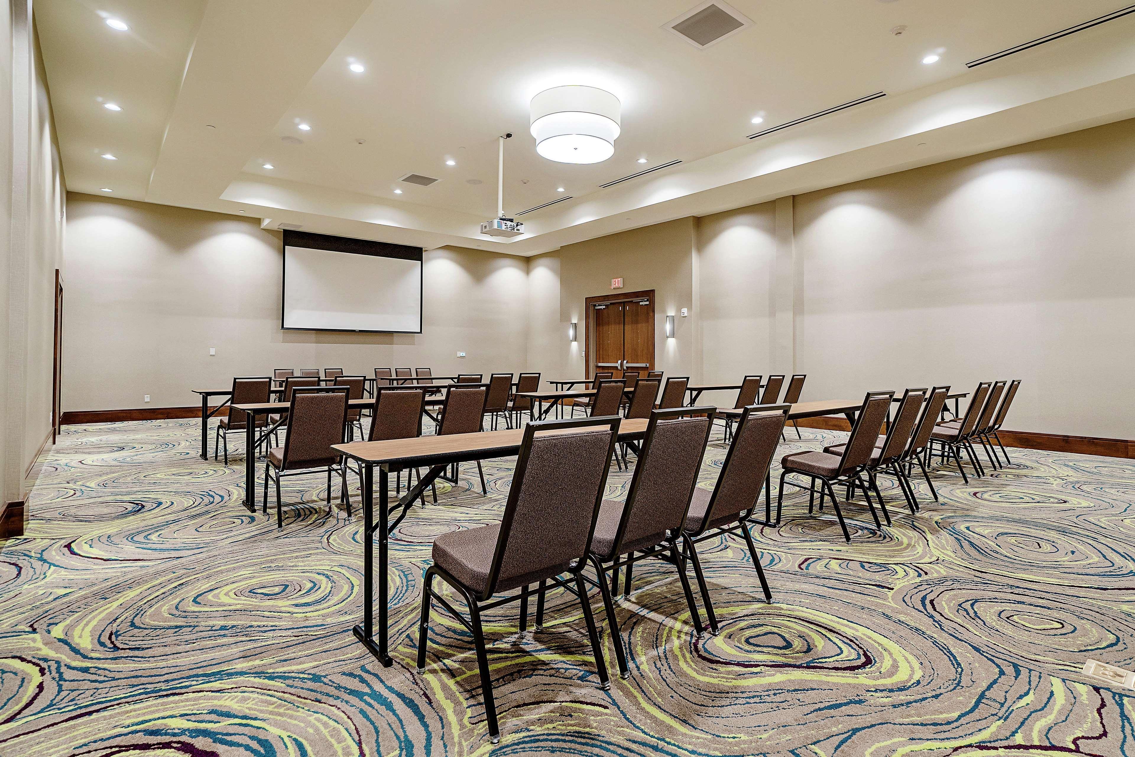 Hilton Garden Inn Edmond/Oklahoma City North Eksteriør billede